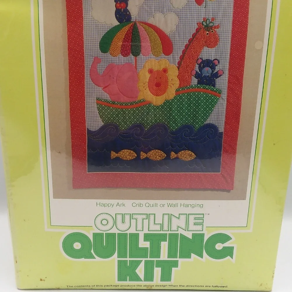 Vintage Bee Crafty Happy Ark Crib Quilt Kit  36 x‎ 45 Wall Hanging Decor USA NOS